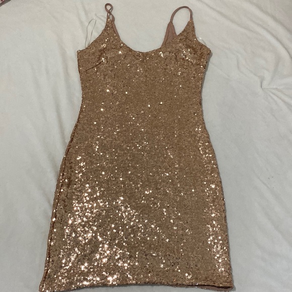 SOLD. Fashion nova sequin dress - Picture 3 of 7